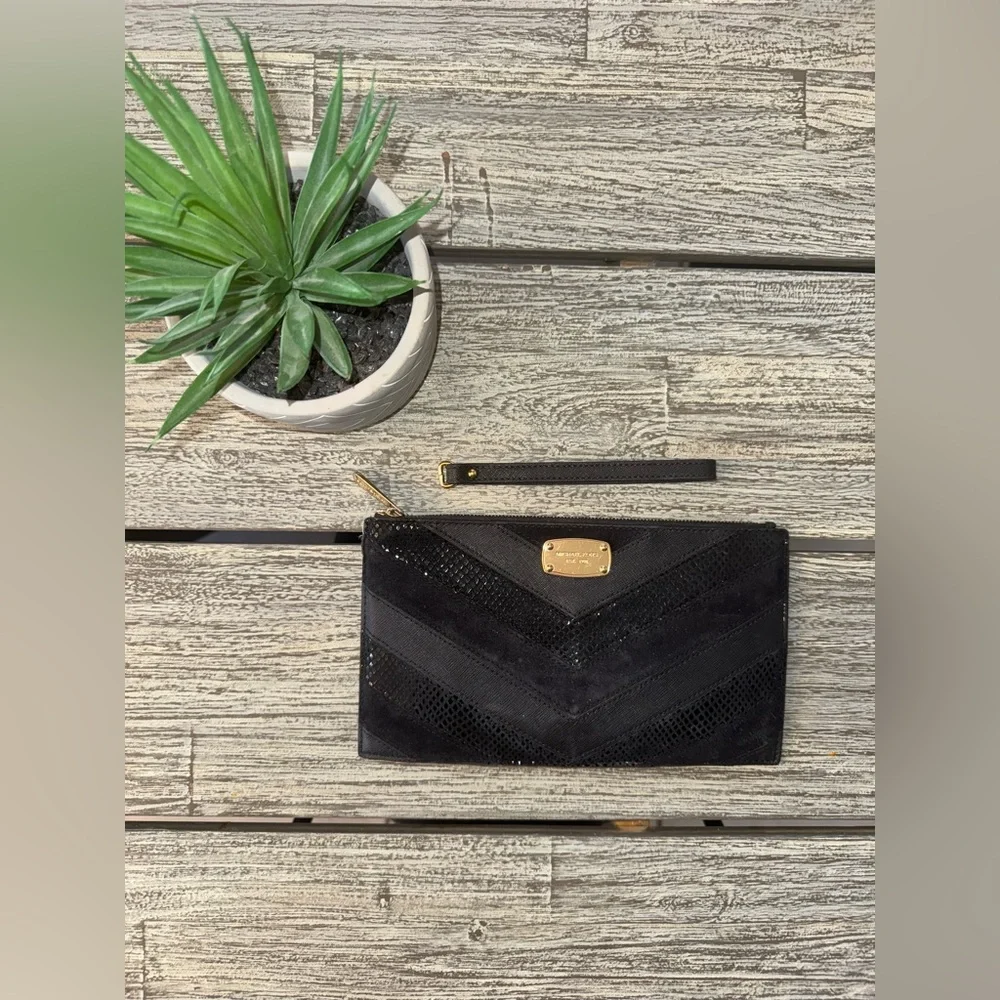Michael Kors Jet Set black Saffiano textured black snake clutch, MK
